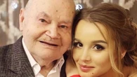 "Не для галочки отдавать почести": Дарья Александрова поделилась обидой за покойного деда-ветерана (фото)