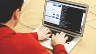 19-летнего карагандинца подозревают в продаже несуществующих автозапчастей