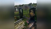Вандалы разрисовали памятники на кладбище в Алматинской области (видео)