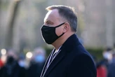 Donald Tusk: Dudzie brakuje jedynie szalika i zaśpiewania „Polacy, nic się nie stało”