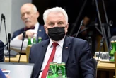 Wiceminister zdrowia o walce z pandemią: Wytrzymajmy jeszcze te kilkanaście tygodni