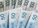 Nie chcesz się szczepić przeciwko COVID-19? Naukowcy wyliczyli, jaka suma pieniędzy cię przekona