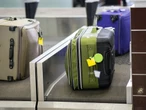 Seria kradzieży na dużym hiszpańskim lotnisku. Aresztowano 14 pracowników
