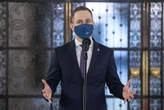 „Nieład PiS”. Platforma wzywa PiS do serii dziesięciu debat