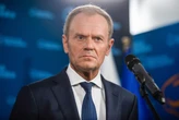Sprzeczka Tuska z dziennikarzem TVP. „Wpuszczają pana w niezły kanał”