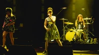 To one dały początki ruchowi #MeToo. Cała prawda o Riot Grrrl