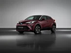 Odmieniona Toyota C-HR na 2022 rok. Więcej multimediów i odświeżona wersja Style