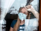 Martwisz się pandemią? Trzeba to wykorzystać w przekazach – radzą decydentom naukowcy