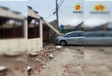 Ladrões de carro derrubam portão de casa durante fuga por ruas do DF