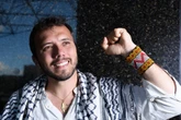 Deportado, Thiago Ávila anuncia nova missão com Greta na Faixa de Gaza