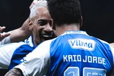 Kaio Jorge marca três e Cruzeiro goleia o Grêmio pelo Brasileirão