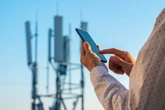 Viver perto de antenas de celular faz mal à saúde? O que diz a ciência