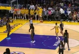 Terceiro jogo da WNBA é paralisado após arremesso de pênis de borracha