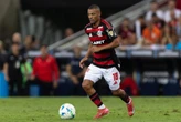 De La Cruz volta a sentir lesão e desfalca Flamengo no Mundial