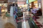 Homem quebra produtos e assusta clientes em supermercado do interior