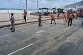 Prefeitura interdita avenida no Leblon devido ao avanço do mar. Vídeo