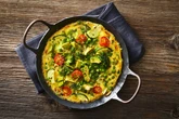 Proteica, esta omelete ajuda a ganhar massa magra e a perder peso