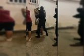 Vídeo: PMs deram tapa e bateram cabeça de homem contra parede no DF