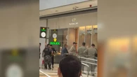 GO: loja de relógios de luxo é alvo de “golpe do assalto” em shopping