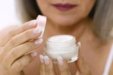 Veja receita de creme restaurador, que pode ser aliado contra as rugas