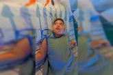 Menino com escoliose grave precisa de cama hospitalar; veja como ajudar