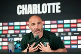 Técnico do Chelsea detona paralisações em jogos do Mundial: “Piada”