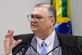 Dino intima AGU e Congresso a explicarem aporte de R$ 53 milhões de parlamentares do DF à OSC suspeita