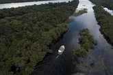 Resíduo de mineração vira tecnologia para limpar rios na Amazônia