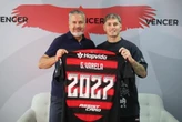 Flamengo anuncia renovação com Guillermo Varela até 2027