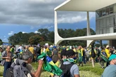 Preso pelo 8/1 pede para visitar irmão com doença terminal