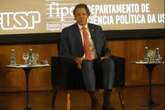 Distância entre neoliberal e comunista é de 0,4 ponto, calcula Haddad