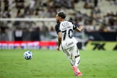 Corinthians vence o Ceará e sobe duas posições na tabela do Brasileirão