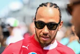 Lewis Hamilton envia novo relatório e cobra Ferrari. Entenda