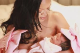 Saiba por que Rihanna anunciou nascimento da filha com luvas de boxe