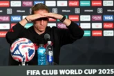 Filipe Luís relembra bons momentos no Chelsea e confrontos com Maresca