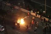 Marginal Pinheiros: protesto bloqueia trânsito e afeta linha de trem