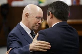 Advogado nega que Garnier tenha colocado tropas à disposição de golpe. Siga ao vivo no YouTube