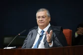Dino reclama de quem o mandou ir para o Nepal: “Ganha materialidade”