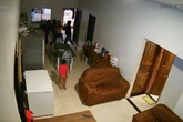 Empresário tem casa invadida e é morto na frente do filho de 4 anos