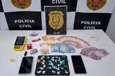 Traficante é presa com 32 porções de cocaína escondidas nas roupas