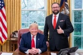“Não vou parar até Bolsonaro ser livre”, diz conselheiro de Trump