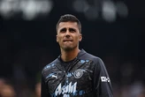 Rodri, do City, quer evitar jogo contra brasileiros: “Surpreendendo”