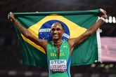 Mundial de Atletismo: Alison dos Santos é prata nos 400m com barreira