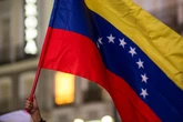 Com boicote da oposição, venezuelanos vão às urnas neste domingo