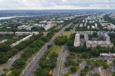 Ibaneis veta projeto que cria política de arborização urbana no DF