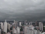 Apagão em Cajamar: 92% da cidade fica sem energia após temporal em SP