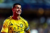 Vídeo: Cristiano Ronaldo visita museu em homenagem a ele em Hong Kong