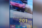 Velocidade máxima: Ferrari é flagrada a mais de 200 km/h no interior