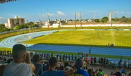 Conheça o Zerão, casa de time da Série D que fica na Linha do Equador