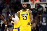 LeBron confessa pensar em aposentadoria após eliminação precoce na NBA
